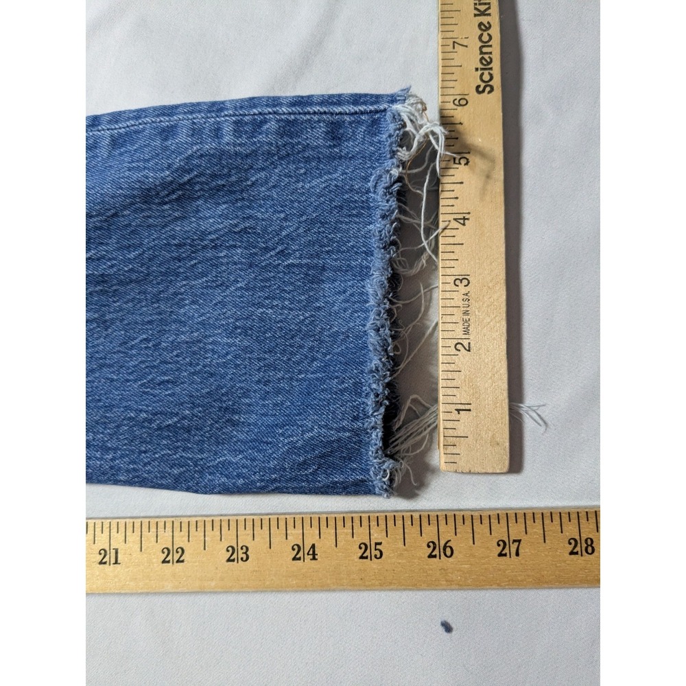 Levis 501 Button-Fly Cropped Raw Hem Straight Denim Jeans - Women‎ 28X26 - Picture 9 of 16